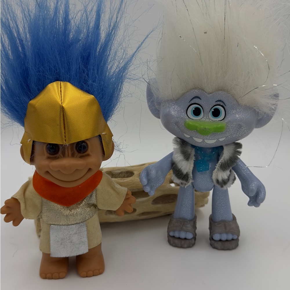 Two Vintage Troll Dolls Blue-Haired & White Haired Troll - Set of 2